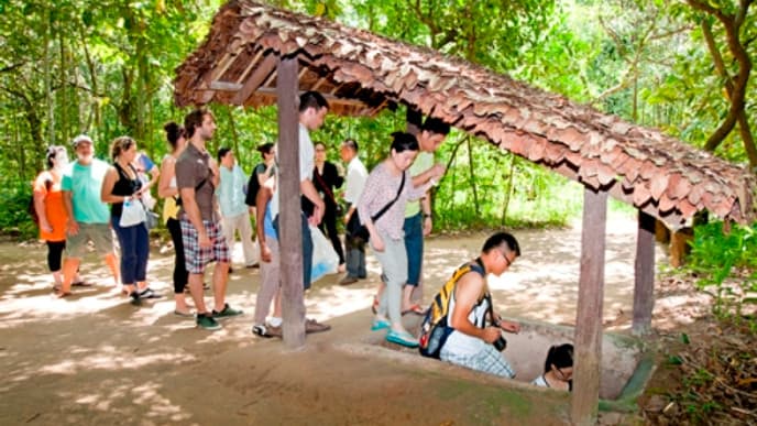 Tunnel von Cu Chi und Verkostung von “ Xoi Che”