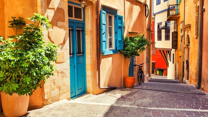 Catch a flight to Crete