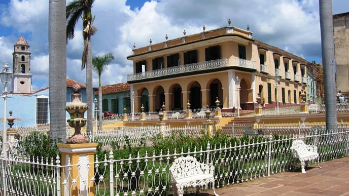 Delve into the Heart of an Atmospheric City