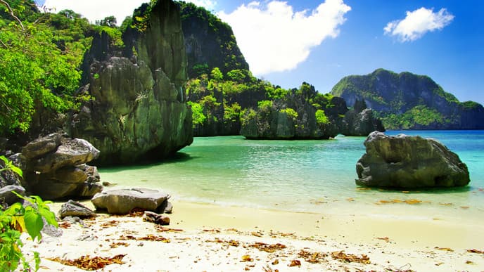 Discover paradise in El Nido