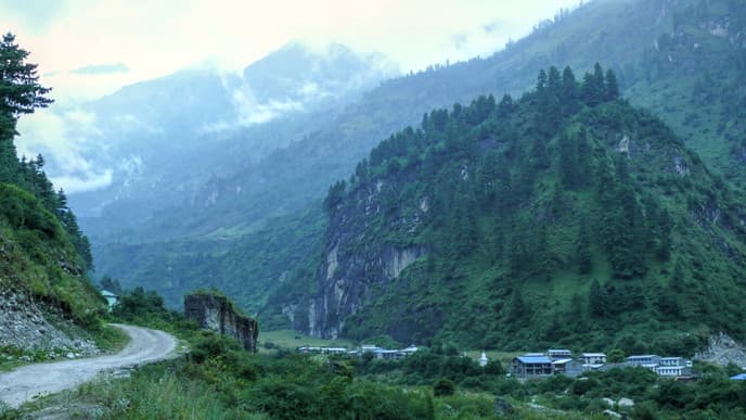 Abstieg entlang des Marsyangdi Flusses