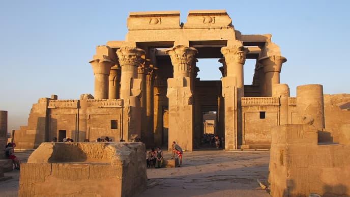 Sailing from Edfu to Aswan