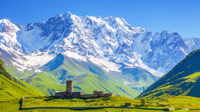 Tour mit dem Geländewagen nach Ushguli
