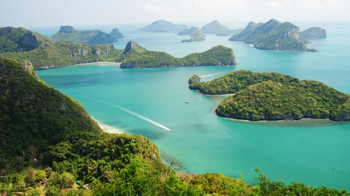 Down the coast to Railay Beach