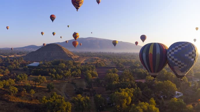Teotihuacan hot air balloon ride