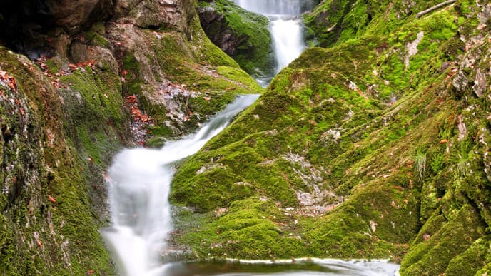 Scenic parks and pretty villages