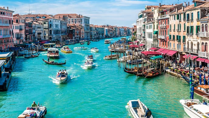 Travel from Florence to Venice