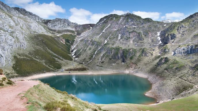 Discover the beauty of Somiedo