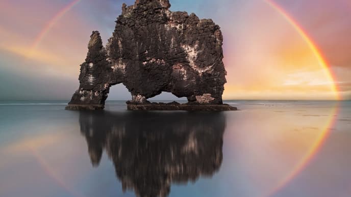 Museums & oceanside hot springs