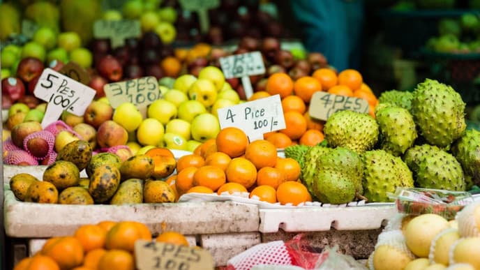 A scenic train journey to Kandy