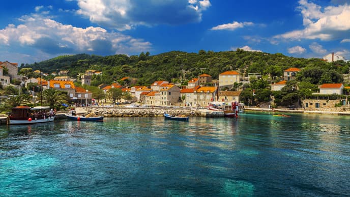 Set sail for the Elaphiti Islands