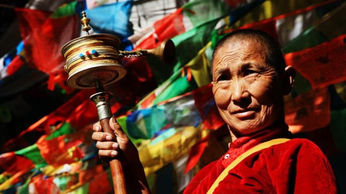 Explore The Religious Side of Lhasa