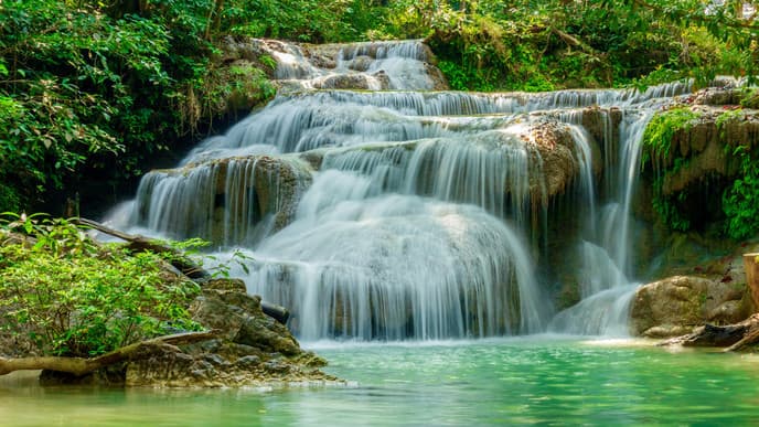 Rauschender Wasserfall & berauschender Tanz