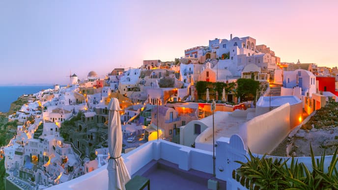 Say hello to Santorini!