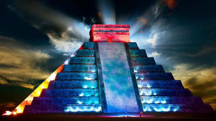 Mexican flavors & Chichén Itzá light show