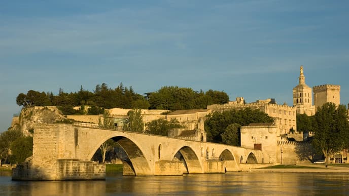 Take A Train To Avignon