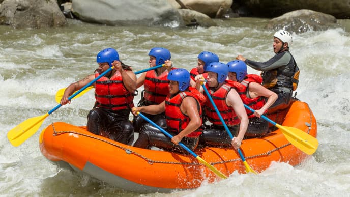 Rafting adventure in Banos