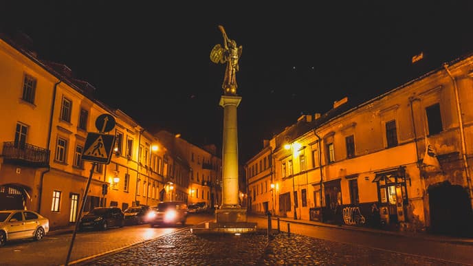 Return to the airport