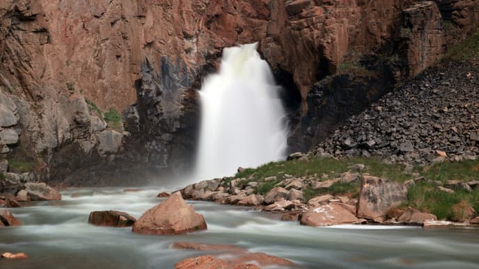 Dive into Kyrgyzstan's History