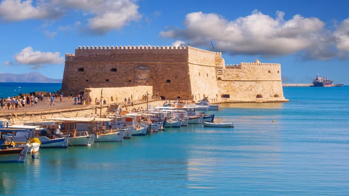 Travel to Heraklion