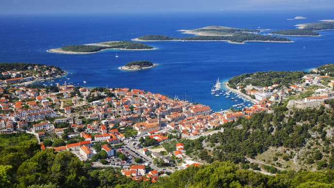 Enjoy the good life in Hvar