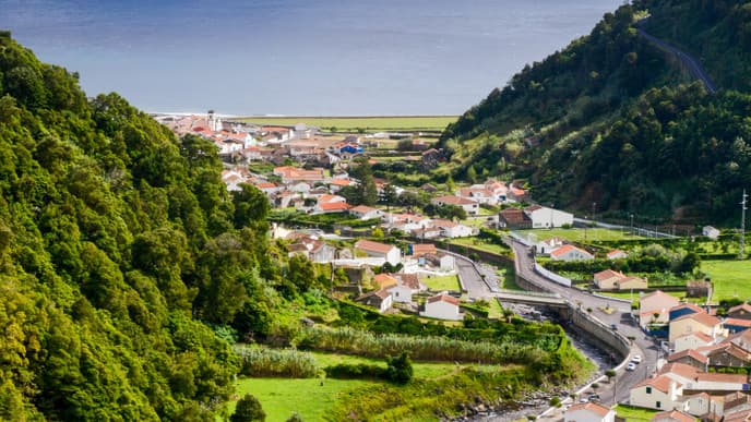 Hiking Faial da Terra & Explore the Northeast