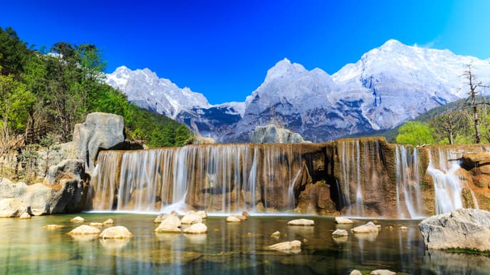 Discover the Stunning Jade Dragon Snow Mountain