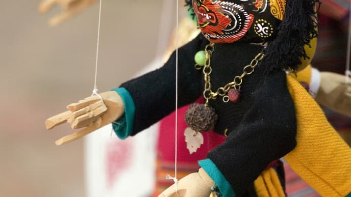 Stroll around Bhaktapur Durbar Squar!