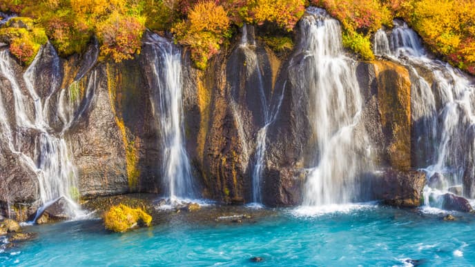 Volcanic craters & hot springs