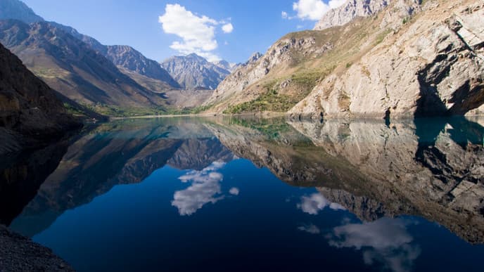 Marvel at the Beauty of the 7 Lakes