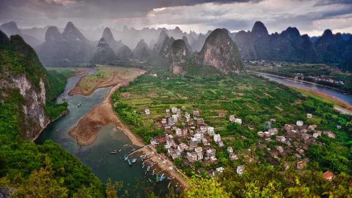 Hike Along the Breathtaking Li River