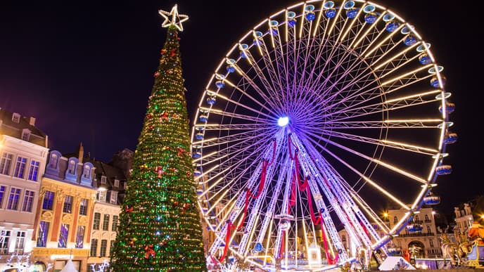 Take a sightseeing tour in Bruges