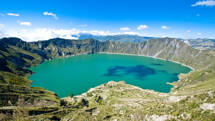 The emerald waters of Quilotoa