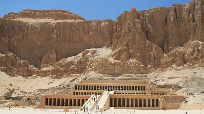Tour in Luxor and Sailing to Esna