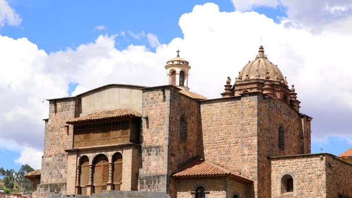 Discover Cusco's historic surroundings