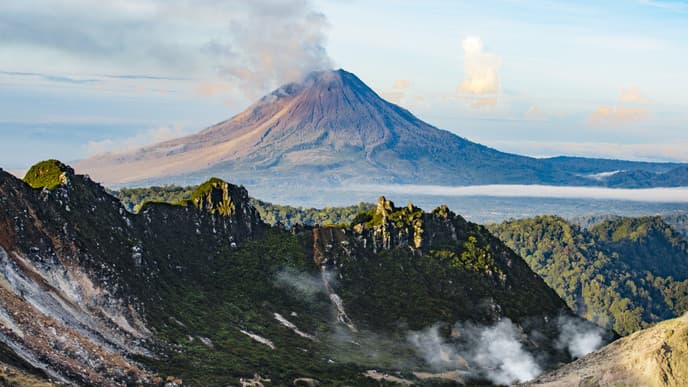 Volcanic peaks & islands