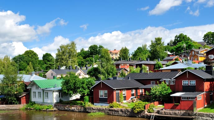 Cruise to the Old Town of Porvoo