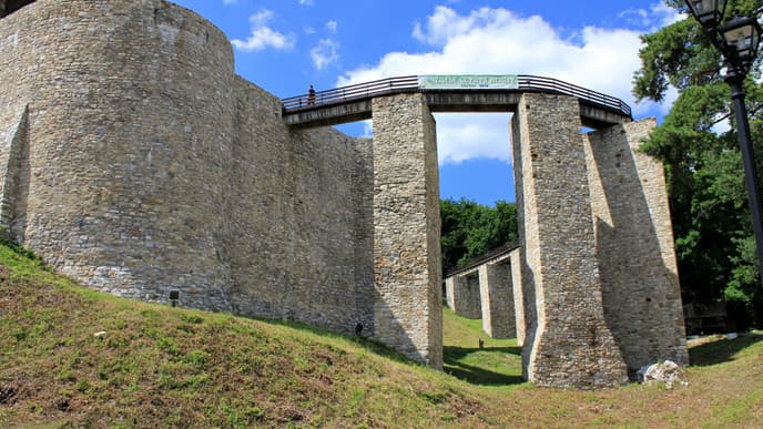 Explore the Neamt Fortress