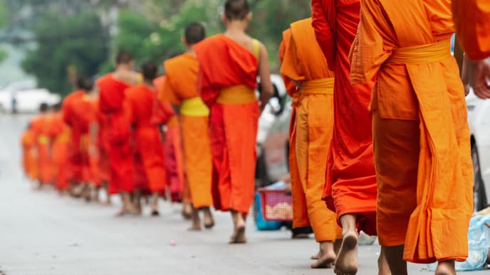 Dive into Laotian traditions & history