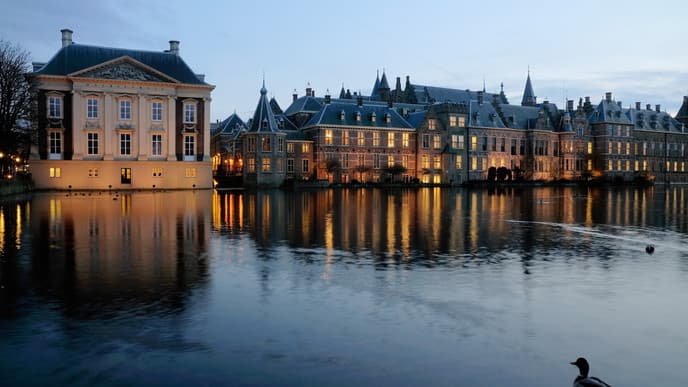 World-class art & seaside strolls