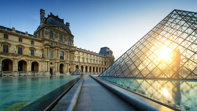 Explore Amazing Paris