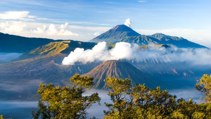 Sunrise at the crater