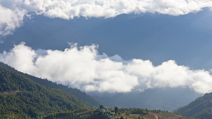 Drive from Bumthang to Punakha