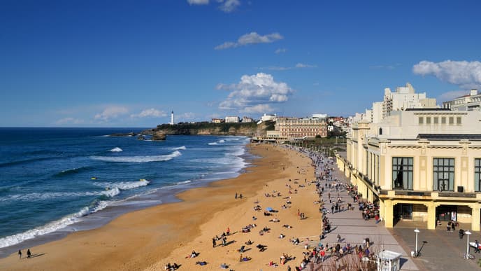 Feast at the Halles de Biarritz