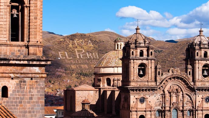 Explore Cusco's city streets