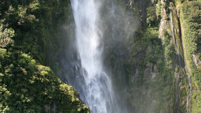 Fly & cruise to witness marvelous scenery