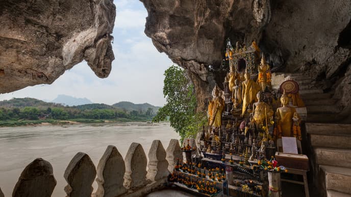 Pak Ou Höhlen und Bootsfahrt nach Luang Prabang
