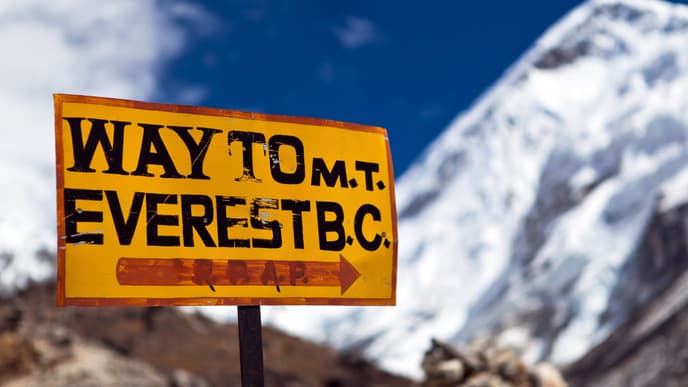 Visit Tashilhunpo Monastery and  Shigatse