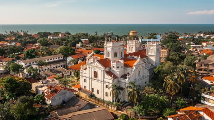 Explore vibrant Negombo