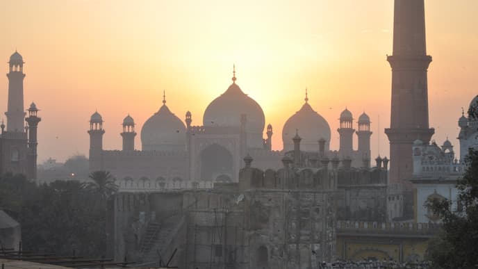 Immerse yourself in Lahore culture